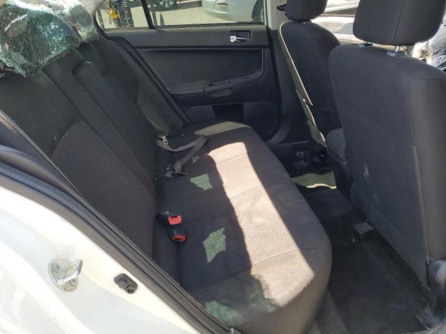 JA32U2FUXFU000428 - 2015 MITSUBISHI LANCER ES თეთრი ფოტო 10