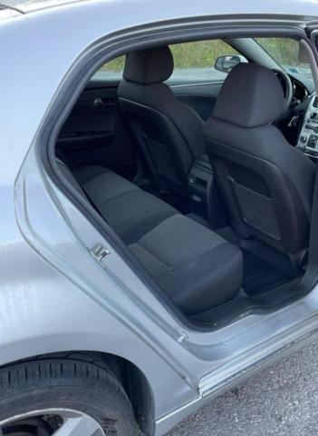 1G1ZC5E10BF136067 - 2011 CHEVROLET MALIBU 1LT Gümüş foto 6