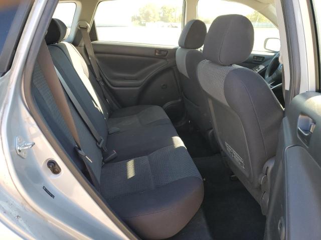 2T1KR32E26C611056 - 2006 TOYOTA COROLLA MA XR SILVER photo 11