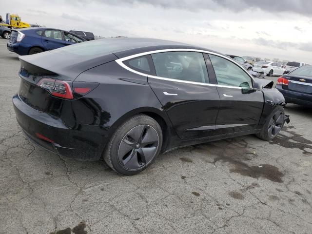 5YJ3E1EA3JF108329 - 2018 TESLA MODEL 3 Чорний фото 3