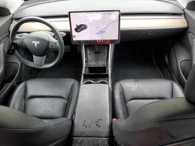 5YJ3E1EA3JF108329 - 2018 TESLA MODEL 3 Чорний фото 8