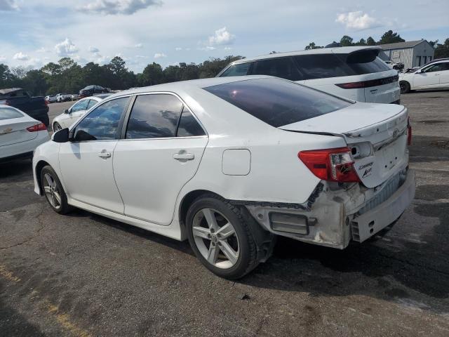 4T1BF1FKXEU461921 - 2014 TOYOTA CAMRY L WHITE photo 2