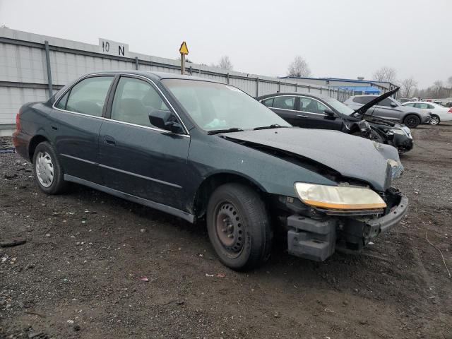 1HGCG665XYA037305 - 2000 HONDA ACCORD LX GREEN photo 4