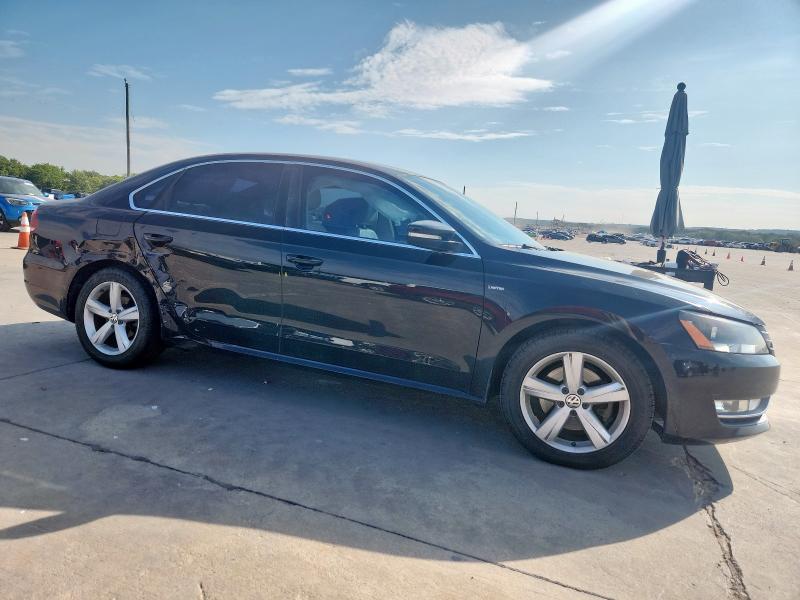 1VWAT7A38FC120677 - 2015 VOLKSWAGEN PASSAT S BLACK photo 4