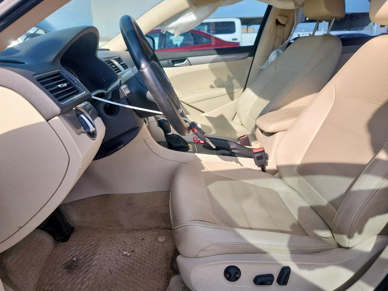 1VWAT7A38FC120677 - 2015 VOLKSWAGEN PASSAT S BLACK photo 7