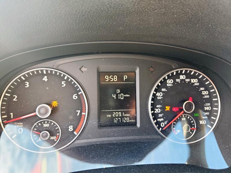 1VWAT7A38FC120677 - 2015 VOLKSWAGEN PASSAT S BLACK photo 9