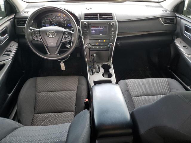 4T1BF1FKXFU103946 - 2015 TOYOTA CAMRY LE SILVER photo 8