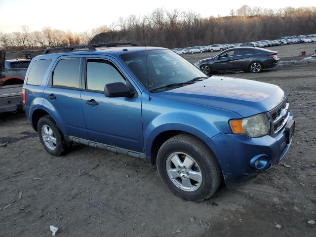 1FMCU93739KA09321 - 2009 FORD ESCAPE XLT BLUE photo 4