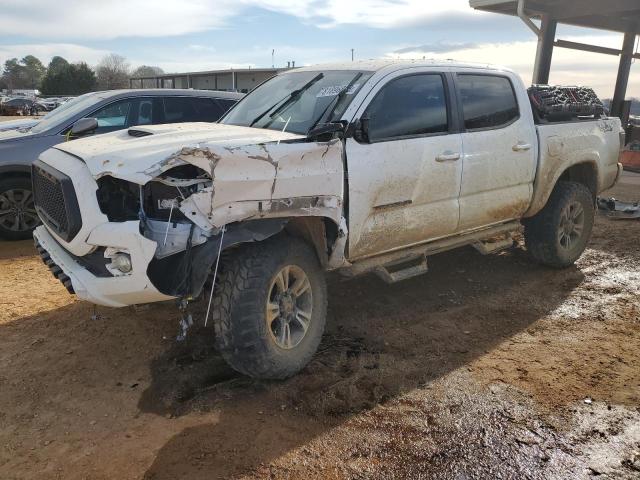 5TFCZ5AN5JX164461 - 2018 TOYOTA TACOMA DOUBLE CAB WHITE photo 1