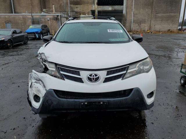 2T3ZFREVXFW186245 - 2015 TOYOTA RAV4 LE WHITE photo 5