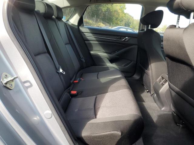 1HGCV1F48KA097817 - 2019 HONDA ACCORD EX SILVER photo 10
