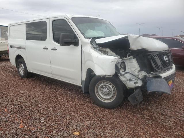 1N6BF0KM6DN107115 - 2013 NISSAN NV 1500 WHITE photo 4