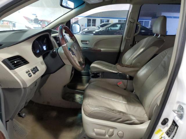 5TDDK3DC9BS024668 - 2011 TOYOTA SIENNA XLE Ağ foto 7