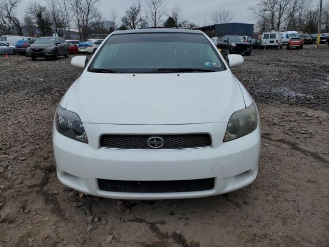 JTKDE177470186320 - 2007 TOYOTA SCION TC WHITE photo 5