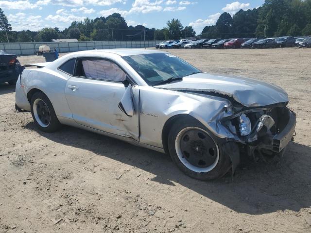 2G1FA1ED8B9161853 - 2011 CHEVROLET CAMARO LS SILVER photo 4