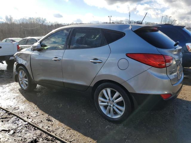 KM8JU3AC6DU738415 - 2013 HYUNDAI TUCSON GLS GRAY photo 2