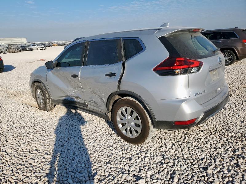 KNMAT2MT4JP565484 - 2018 NISSAN ROGUE S 银色 照片 2