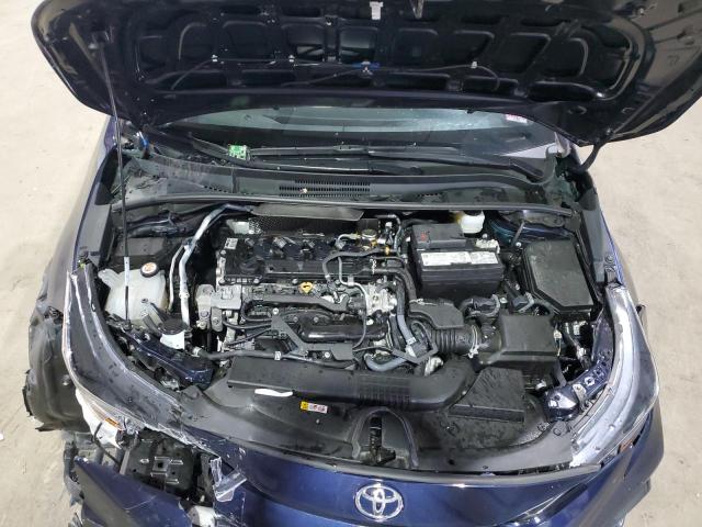 5YFS4MCE7NP136361 - 2022 TOYOTA COROLLA SE BLUE photo 11