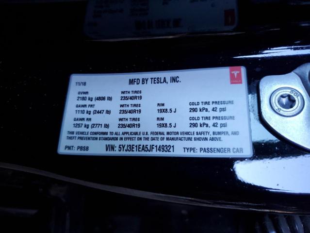 5YJ3E1EA5JF149321 - 2018 TESLA MODEL 3 Սև լուսանկար 12