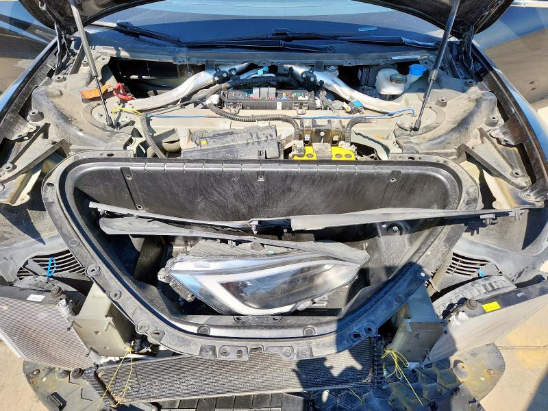 5YJSA1E2XJF278168 - 2018 TESLA MODEL S BLACK photo 11