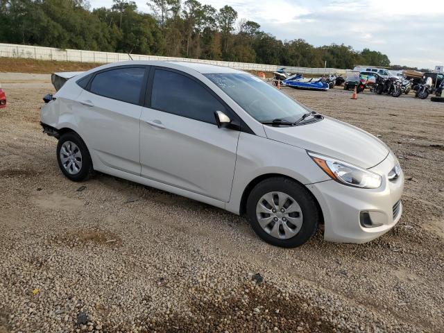 KMHCT4AE7HU200850 - 2017 HYUNDAI ACCENT SE WHITE photo 4