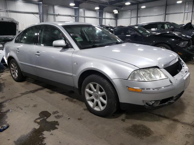 WVWPD63B84P058826 - 2004 VOLKSWAGEN PASSAT GLS SILVER photo 4