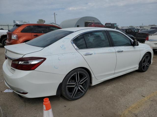 1HGCR2F52HA039763 - 2017 HONDA ACCORD SPORT Blanc photo 3