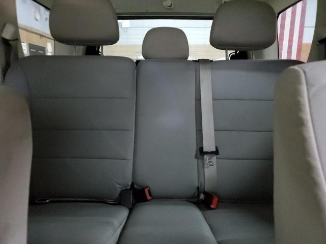 1FMCU9D73CKC71006 - 2012 FORD ESCAPE XLT WHITE photo 10