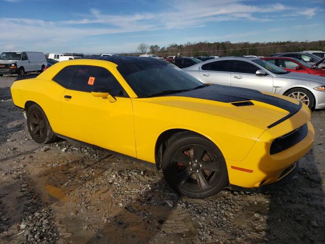 2C3CDZAGXJH265494 - 2018 DODGE CHALLENGER SXT YELLOW photo 4