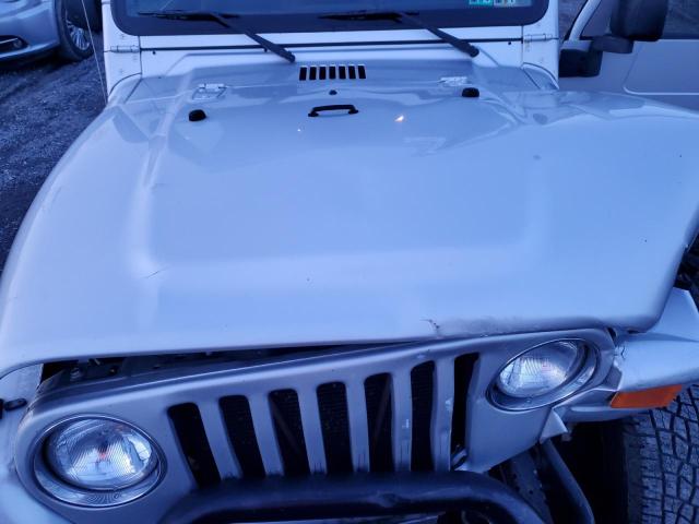 1J4FA39S55P342419 - 2005 JEEP WRANGLER X SILVER photo 11