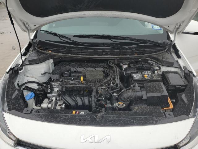 3KPA24AD2NE484825 - 2022 KIA RIO LX WHITE photo 11