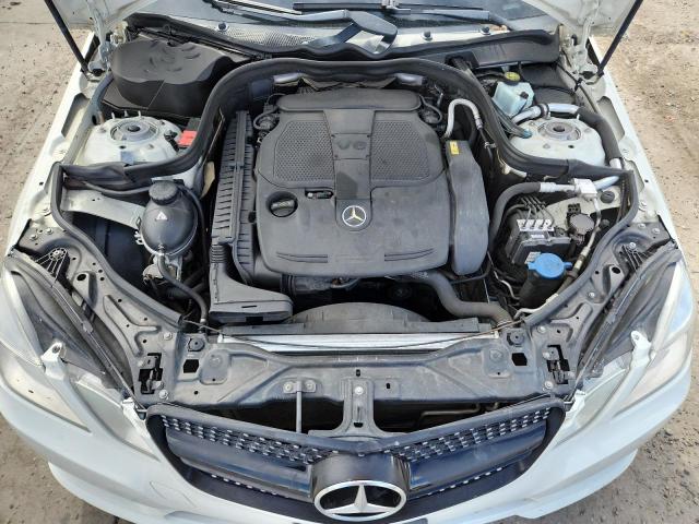 WDDHF8JB2CA534122 - 2012 MERCEDES-BENZ E 350 4MATIC WHITE photo 11