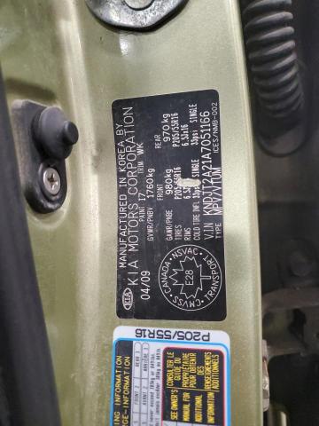 KNDJT2A21A7051166 - 2010 KIA SOUL + GREEN photo 13