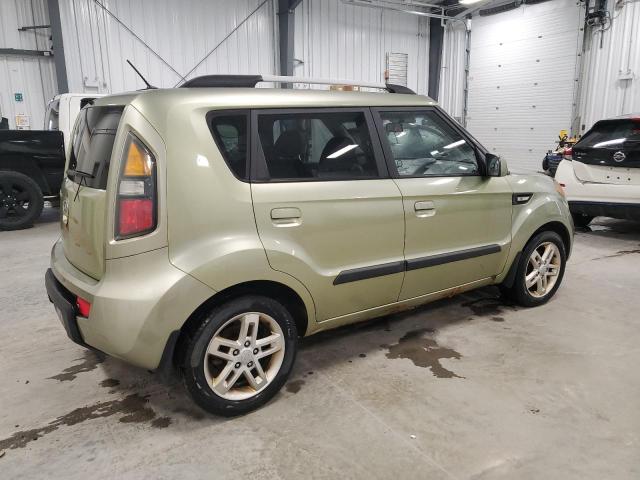 KNDJT2A21A7051166 - 2010 KIA SOUL + GREEN photo 3