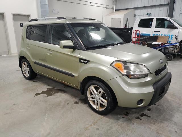 KNDJT2A21A7051166 - 2010 KIA SOUL + GREEN photo 4