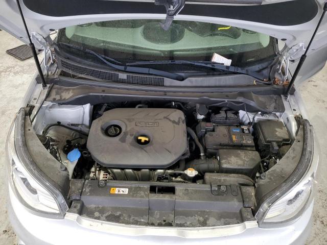 KNDJP3A58K7657408 - 2019 KIA SOUL + SILVER photo 11