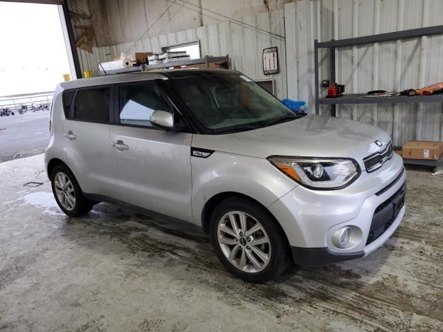 KNDJP3A58K7657408 - 2019 KIA SOUL + SILVER photo 4