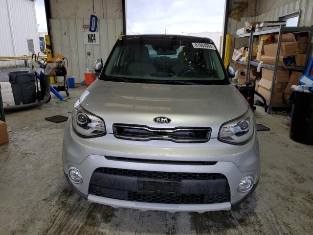KNDJP3A58K7657408 - 2019 KIA SOUL + SILVER photo 5