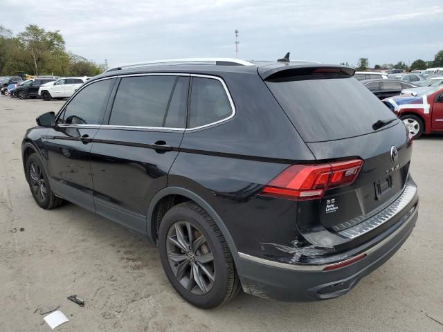 3VV3B7AX9NM080108 - 2022 VOLKSWAGEN TIGUAN SE Чорний фото 2