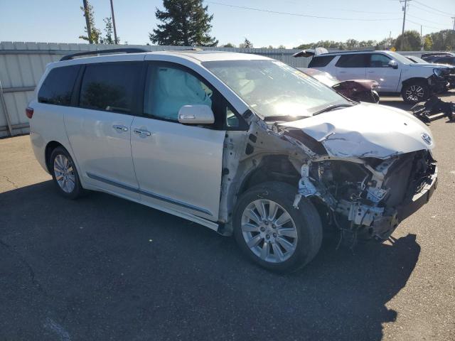5TDDK3DC6FS094523 - 2015 TOYOTA SIENNA XLE Ақ фото 4