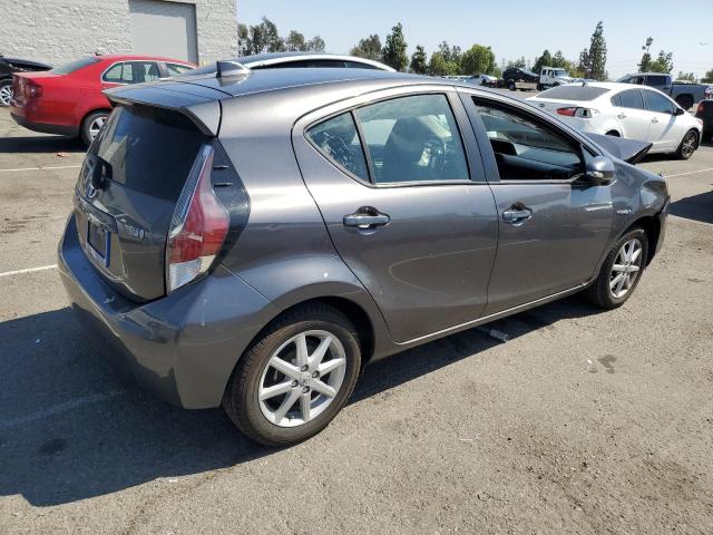 JTDKDTB36F1105781 - 2015 TOYOTA PRIUS C SILVER photo 3
