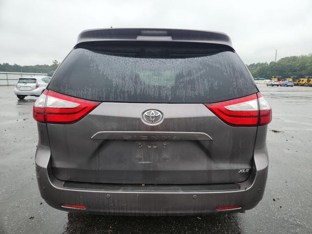 5TDYK3DC0FS668339 - 2015 TOYOTA SIENNA XLE 灰色 照片 6