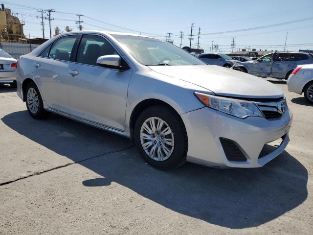 4T4BF1FK2ER444018 - 2014 TOYOTA CAMRY L SILVER photo 4