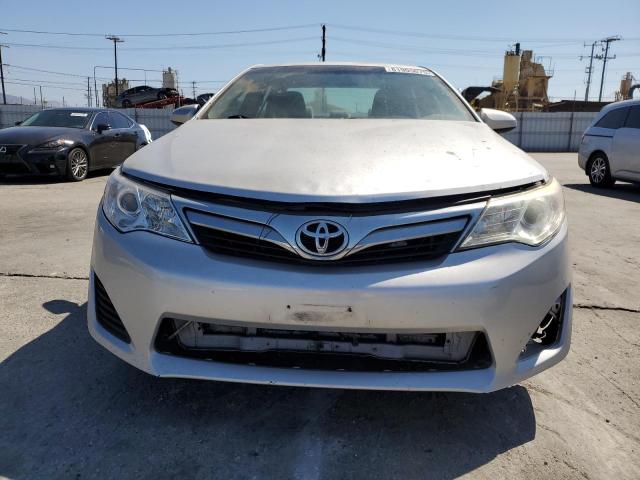4T4BF1FK2ER444018 - 2014 TOYOTA CAMRY L SILVER photo 5