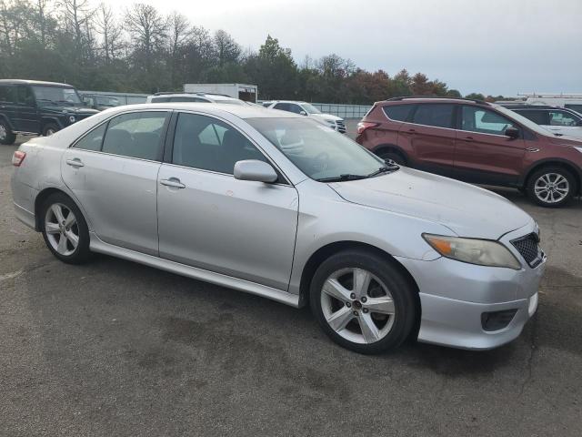 4T1BF3EKXAU003397 - 2010 TOYOTA CAMRY BASE SILVER photo 4