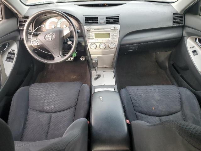 4T1BF3EKXAU003397 - 2010 TOYOTA CAMRY BASE SILVER photo 8