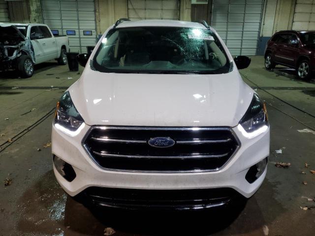 1FMCU9GD6KUA52996 - 2019 FORD ESCAPE SE WHITE photo 5