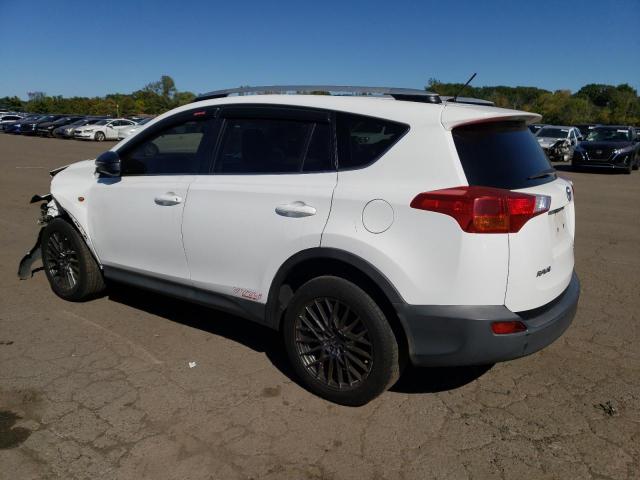 2T3BFREV4FW240401 - 2015 TOYOTA RAV4 LE WHITE photo 2