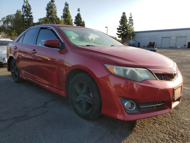 4T1BF1FK9EU778119 - 2014 TOYOTA CAMRY L RED photo 4