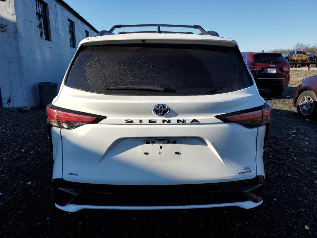 5TDDSKFC7NS051184 - 2022 TOYOTA SIENNA XSE WHITE photo 6